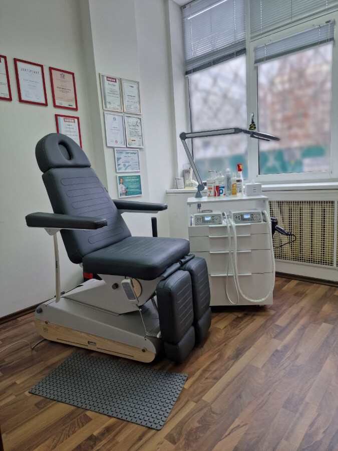 Подологічна клініка Podo-Terra Київ – послуги подолога, консультація та ціни 1