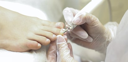 Подологічний педикюр для вагітних Київ — безпечний догляд у Podo-Terra 6